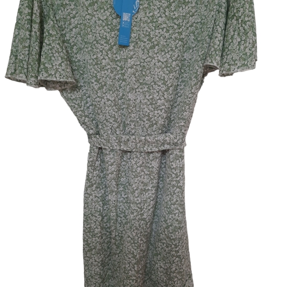 Cupshe Green & White Faux Wrap Dress NWT - Picture 2 of 8